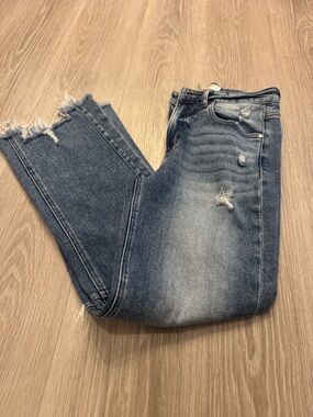 RisenHigh-Rise Skinny Jeans in Faded Blue with Distressed Hem